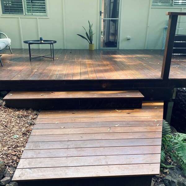 Spotted Gum Decking 135x19 Std/Btr KD
